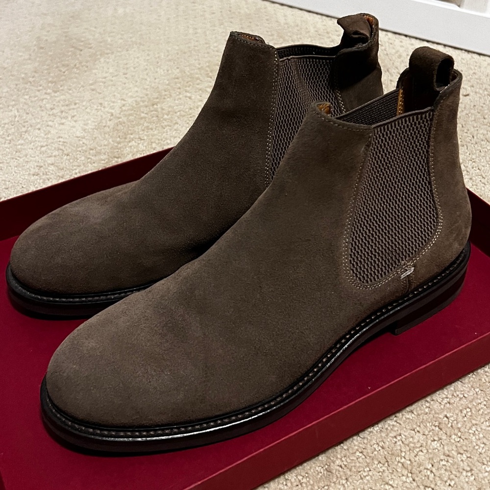 Massimo Dutti - Brown Suede - Almost New - 9.5 (42)